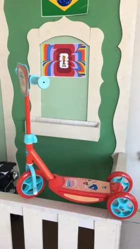 PATINETE VERMELHO