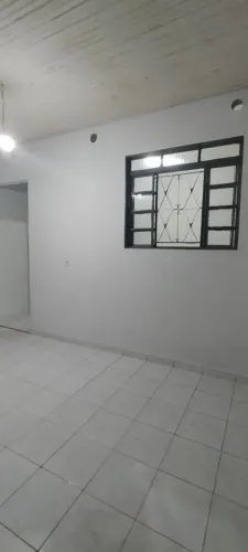 Kitnet no Sudoeste para locação ( leia todo Anúncio)