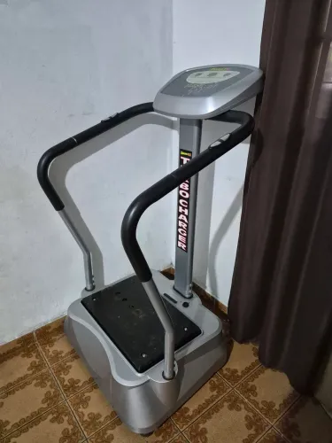 Plataforma Vibratória EnergyM Turbo Power | Funcionando | Ótimo Estado