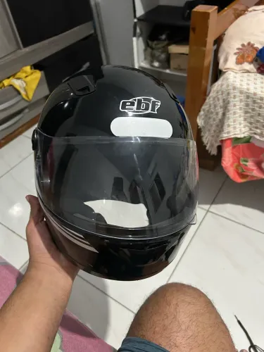 CAPACETE