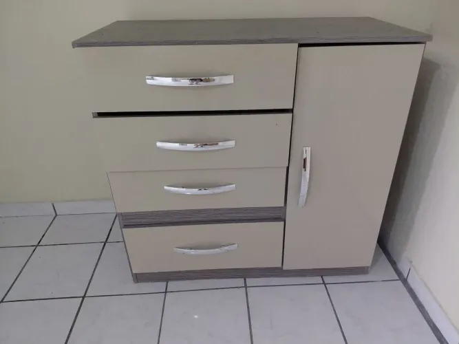 Cômoda para organização/quarto
