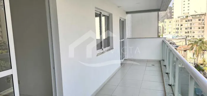 MARAVILHOSO APARTAMENTO EM BOTAFOGO COM VAGA NA ESCRITURA
