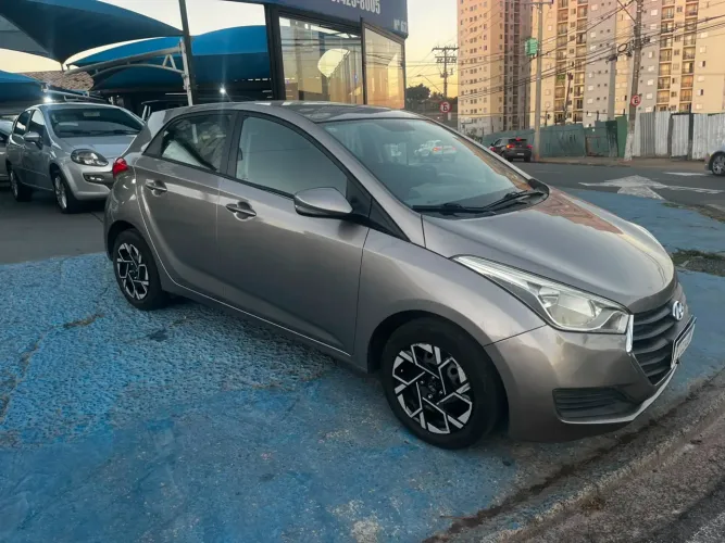 Hyundai HB20 Comfort 1.0 Flex 12V Mec. 2018