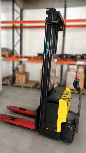Empilhadeira Elétrica Ameise EJC 13 (1.300 kg) - Bateria e Módulo Novos!