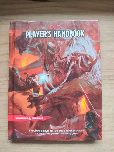 Livros Dungeons and Dragons Quinta edição (2014) em inglês.