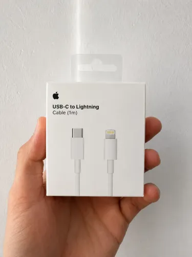 Cabo USB-C para Lightning (iPhone) - 1 Metro