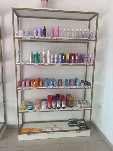 Prateleira comercial