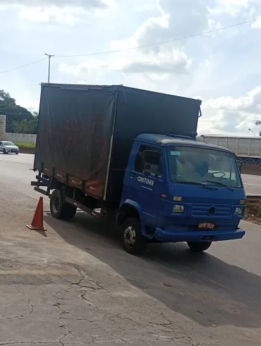 Caminhao 6.90 vw aceito 8.150 vw na troca mais volta minha