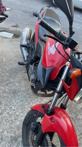 Vende-se cb 300r