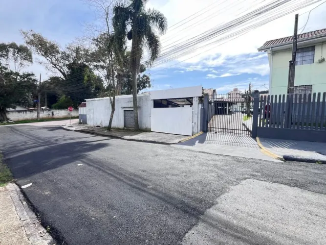 Apartamento com 2 dormitórios para alugar, 44 m² por R$ 1.600,00/mês - Cidade Industrial -