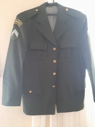 Jaqueta, Túnica e Calça verde Exército ?