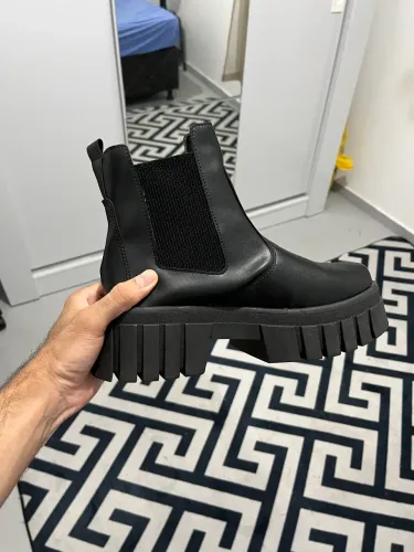 Bota confortável 37/38