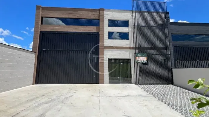 Excelente Barracão para Locação em ótima localização próximo a Sesão de Limeira-SP