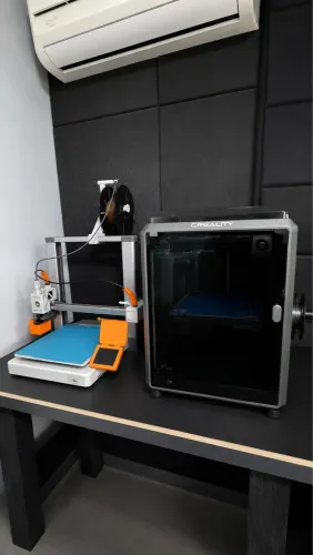 Impressora 3D Bambu Lab A1 (SEM AMS) + Creality K1C