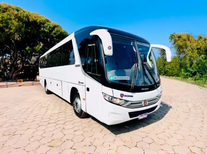 Ônibus G7 Marcopolo Viaggio 900 (50 Lugares) Ano 2015