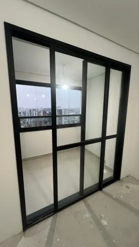 Porta Balcão Alumínio Preto 2,10x1,75m