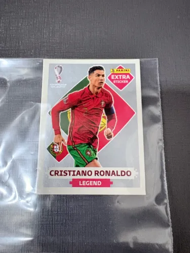 Figurinha CR7 Legend Prata 2022