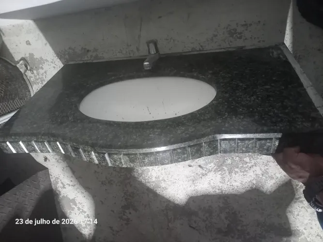 Vendo Pia de Granito!