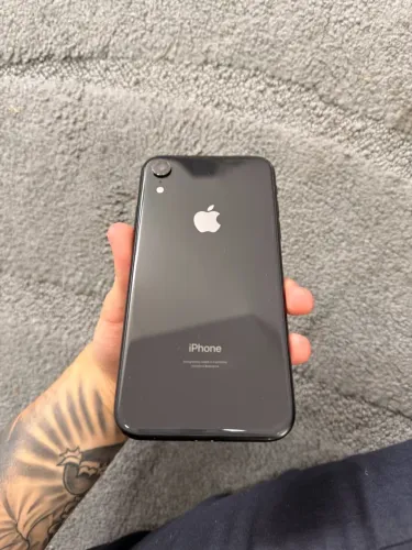 iPhone xr preto