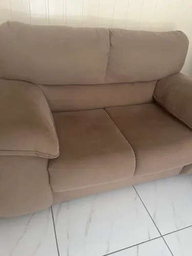 Vendo sofá 2 lugares 