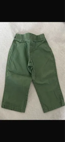 Calça sarja Carter?s 18 meses