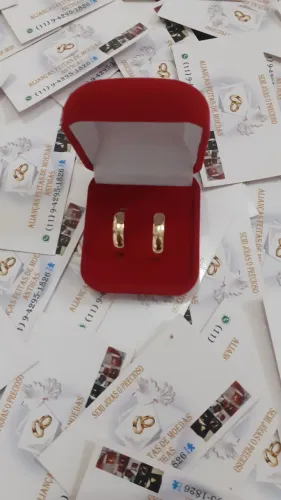 Alianças de moedas antiga