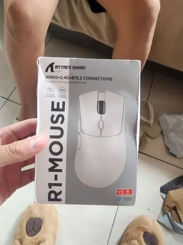 Mouse ATTACK SHARK R1