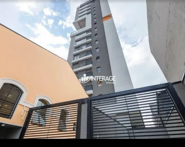 Studio com 1 dormitório para alugar, 25 m² por R$ 3.511,72/mês - Centro - Curitiba/PR
