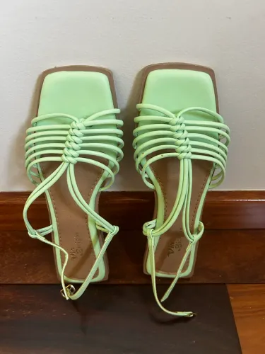 Rasteirinha/Sandália Verde (Via Birigui)
