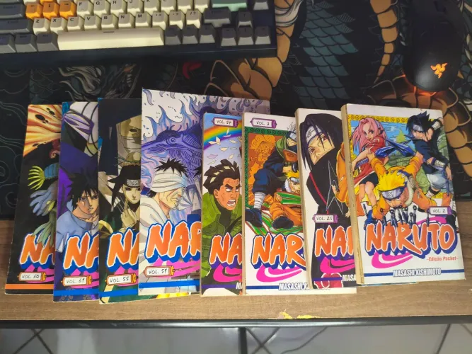 Lote Mangás Naruto