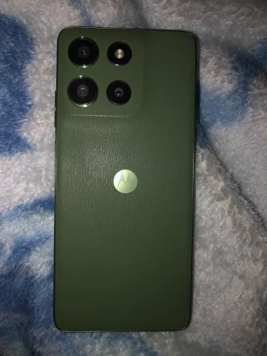 Vendo celular motorola G56