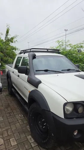 Mitsubishi L200 Outdoor GLS 2.5 4X4 CD TDI Diesel 2009