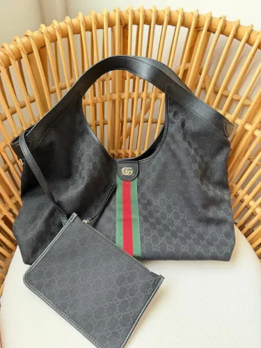 Bolsa Gucci grande 