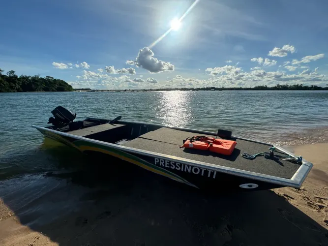 BARCO COMPLETO MERCURY 30 2023