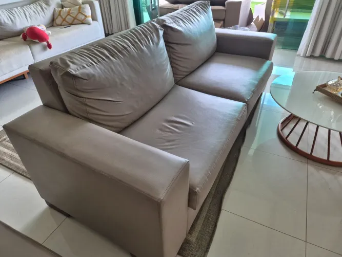 Sofá de 2 lugares