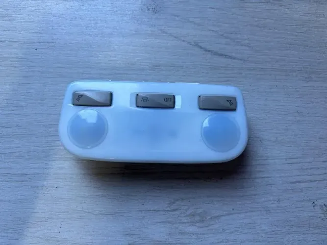 Luz Teto Central Renault Fluence 2012