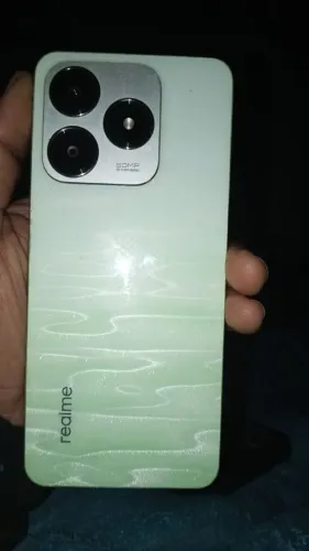 Realme c63