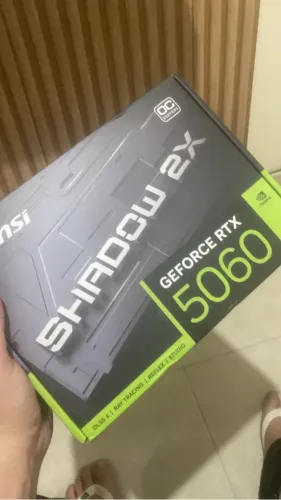 PLACA DE VÍDEO RTX 5060 8GB SHADOW 2X OC