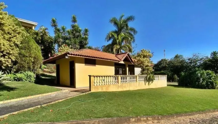 Sítio para Venda em Jundiaí, Poste, 4 dormitórios, 4 suítes, 5 banheiros