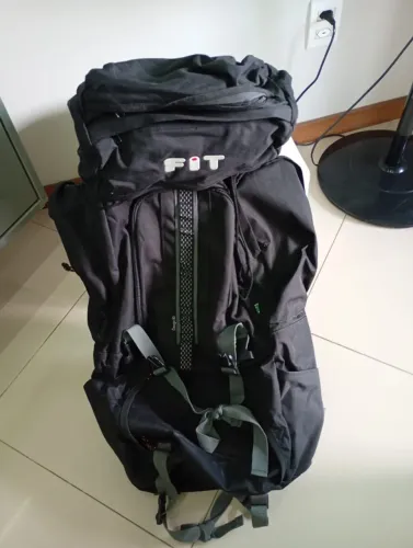 Mochila de Camping e Trilha 80 litros
