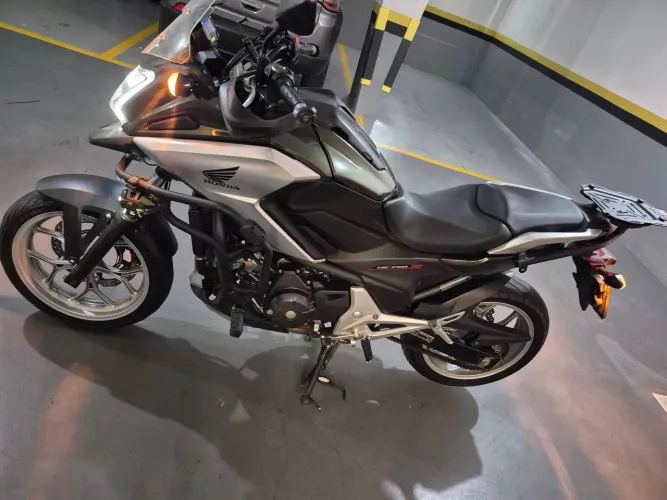 Honda NC 750X 2018 Impecável - R$ 41.000