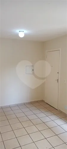 APARTAMENTO DE FRENTE AO SUPERMERCADO TAUSTE DO CAMPOLIM E AO LADO DO SHOPPING IGUATEMI