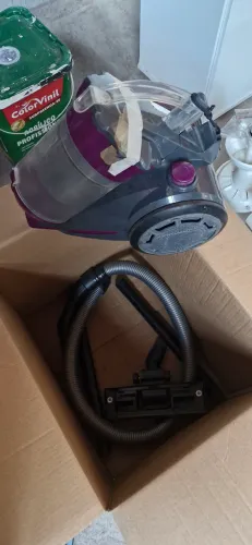 Aspirador de pó Arno usado