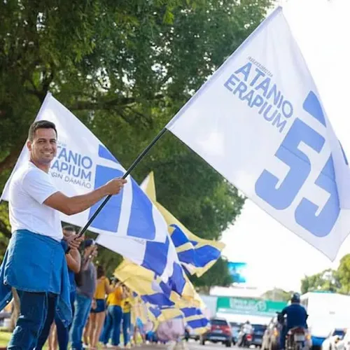 VAGA PRA BANDEIRADA (leia descrição)