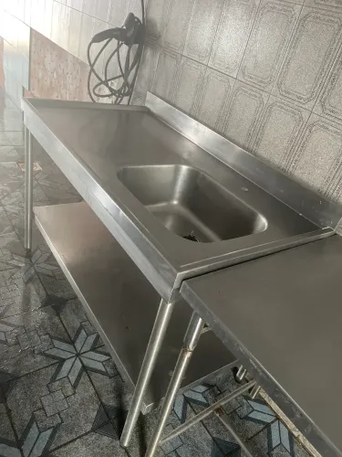 Balcão de inox/Pia
