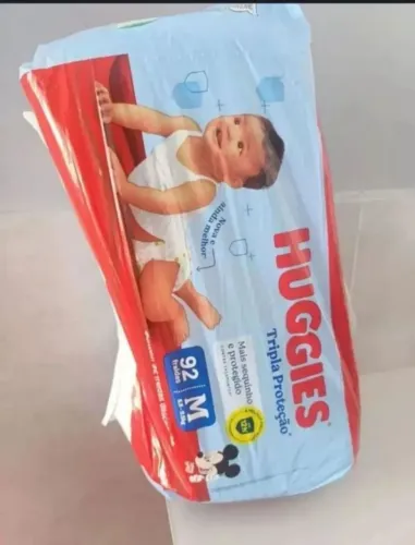 Fralda M Pacotão Huggies excelente oferta