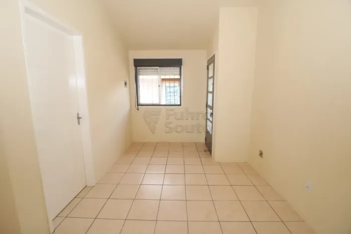 Apartamento 2 dormitórios no Village Center I.