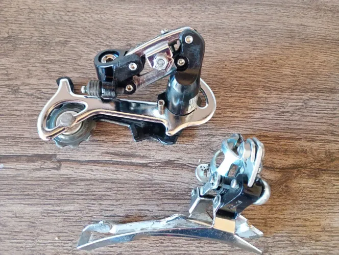 Câmbios de bike Suntour 3x7 v