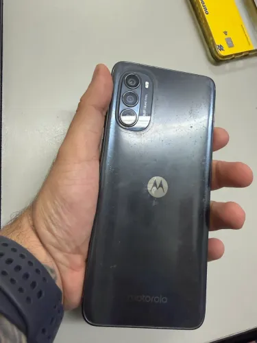 Moto g52