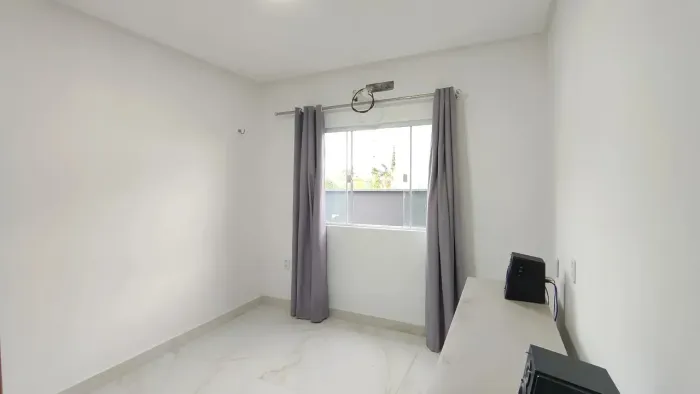 Casa Duplex Á Venda em Condomínio| 174m² | 3 Quartos Sendo 1 Suíte